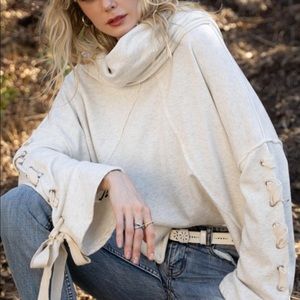 NWT. Lace Sleeve Sweatshirt